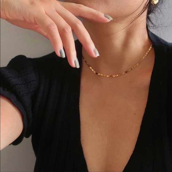 CLOSING SALE! ✨18K Gold Plated Flat Anna Chain Necklace - Picture 6 of 9